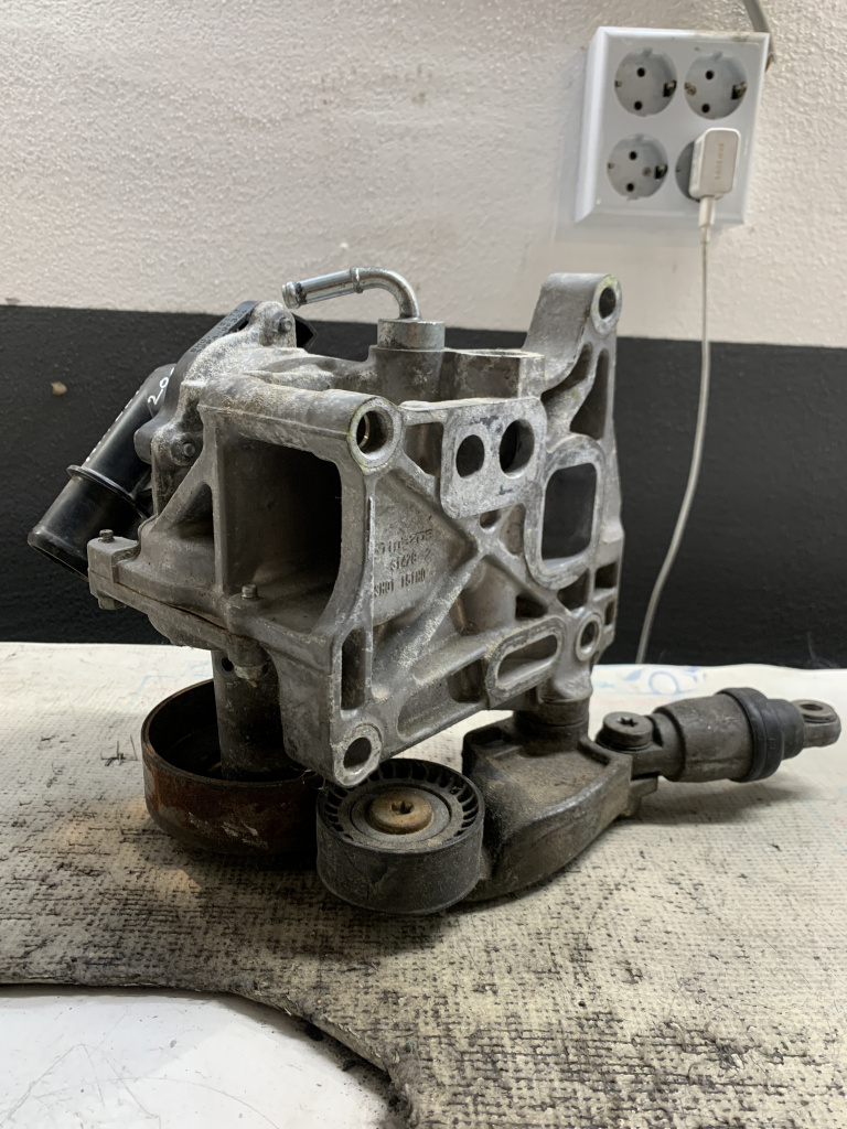 Pompa apa Mazda 3 - Motorina 2015, SH01161H0