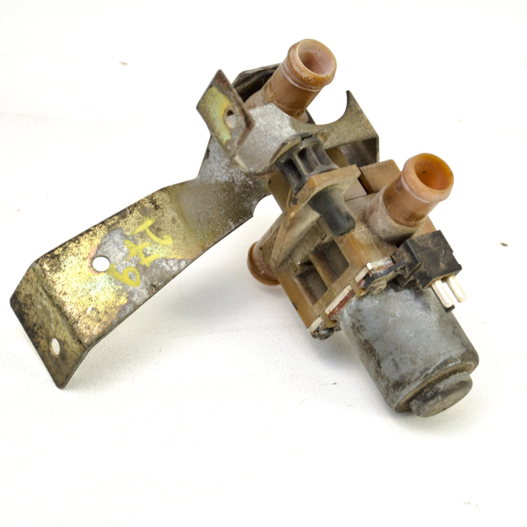 Pompa Apa Mercedes-Benz Vito / V-Class (W638) 1996-2003 0018300684, 001 830 06 84, A 001 830 06 84, A0018300684
