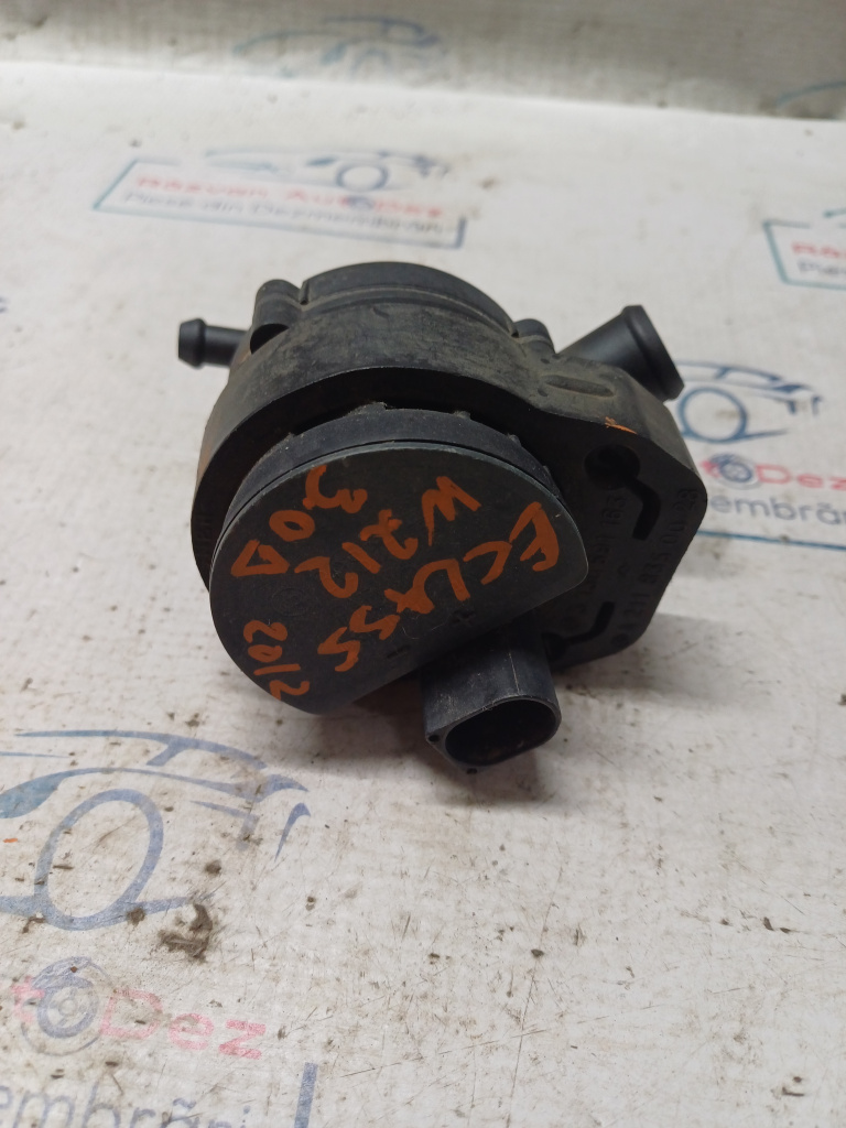 Pompa apa Mercedes E Class W212 - Motorina 2012, A2118350028