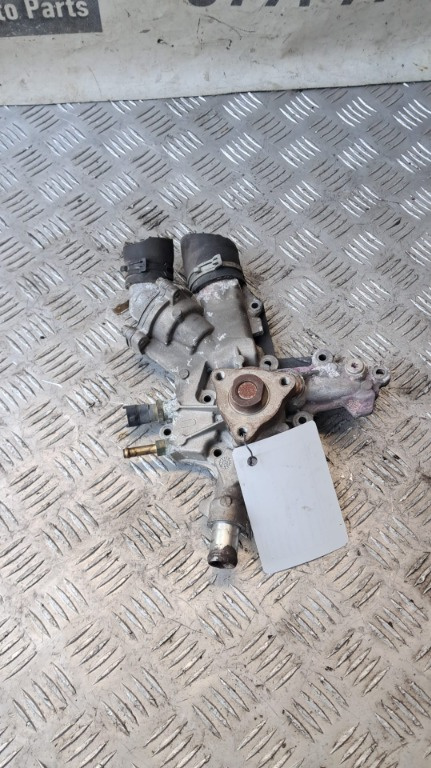 Pompa apa Opel ASTRA H 1.4 benzina an 2007 cod motor Z14XEP cod 12992692