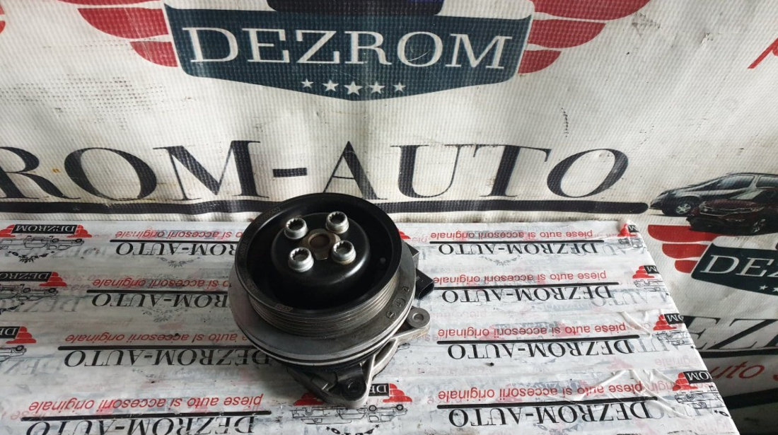 Pompa apa originala Audi A1 1.4 TFSI 185 cai motor CAVG cod piesa : 03C880727D