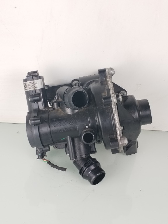 Pompa apa Skoda Kodiaq 2.0TSI DKZ 06L121111M