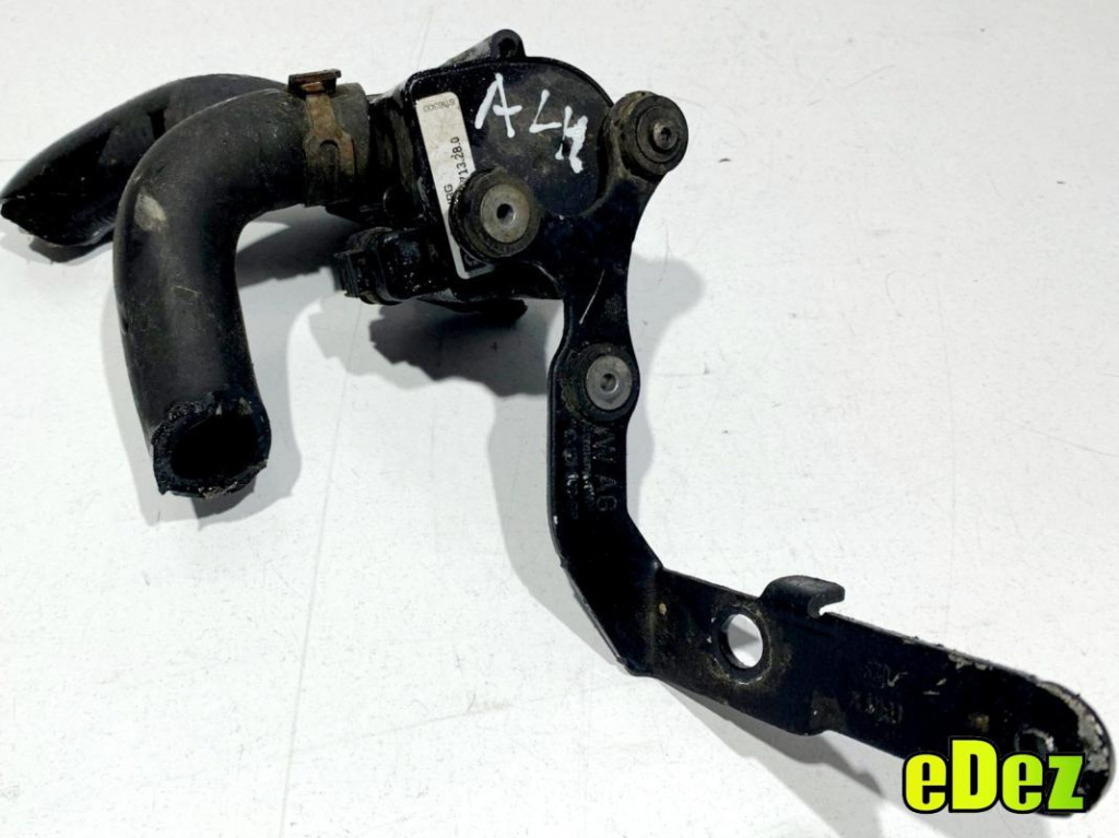 Pompa apa suplimentara Audi Q3 (2011-2017) [8U] 2.0 tdi CFFB 5N0965561A