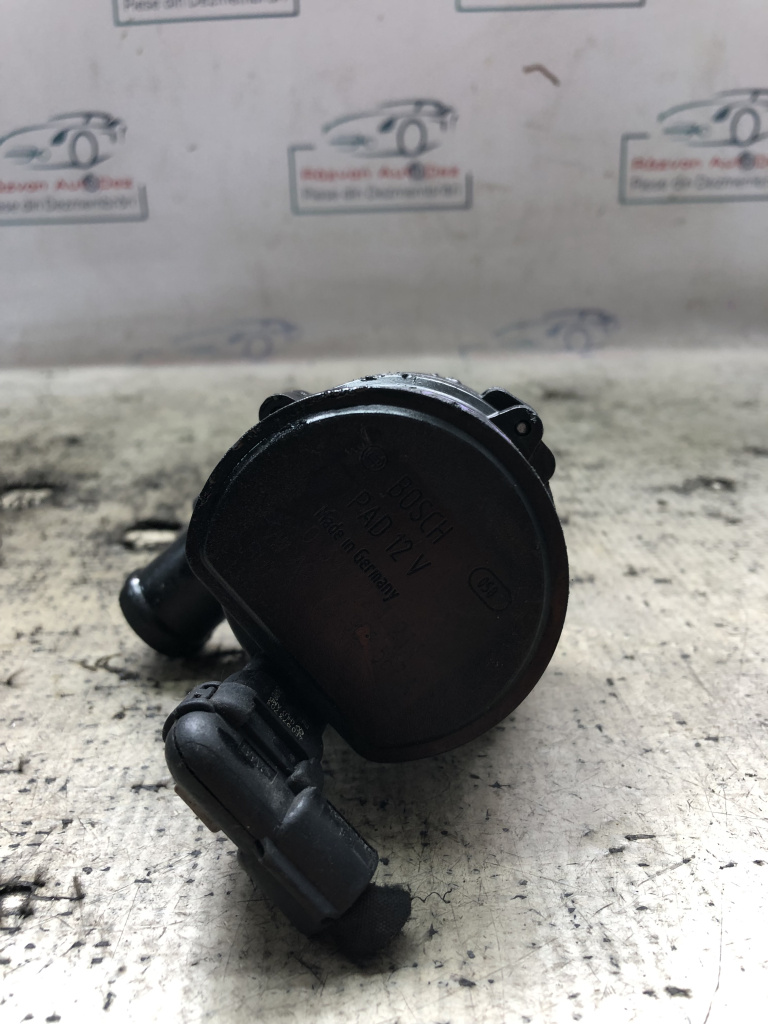 Pompa apa Volkswagen Golf 7 1.2 2016, 5G0965561