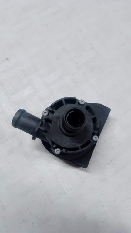 Pompa apa Volkswagen Golf 7 - Benzina 2014, 5G0965567A