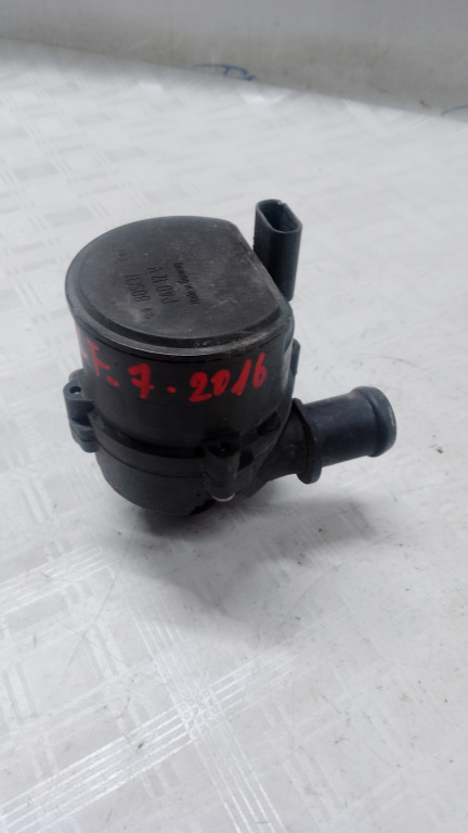 Pompa apa Volkswagen Golf 7 - Benzina 2016, 5G0965567