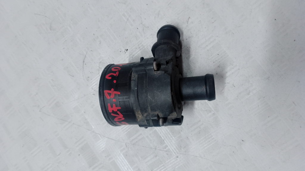 Pompa apa Volkswagen Golf 7 - Benzina 2016, 5G0965567