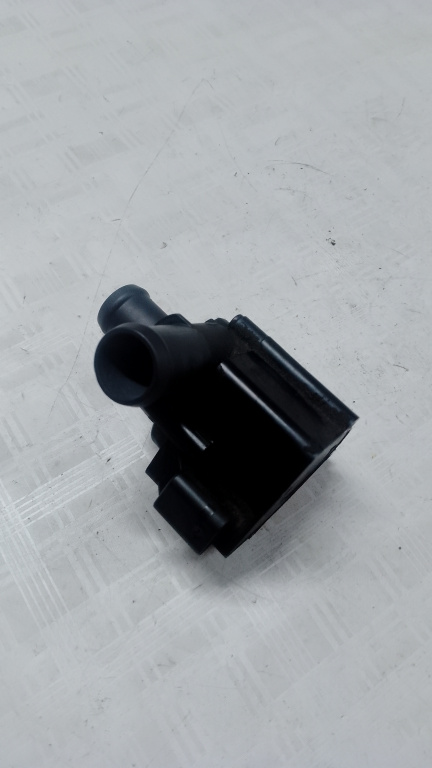 Pompa apa Volkswagen Golf 7 - Benzina 2016, 5Q0965561B