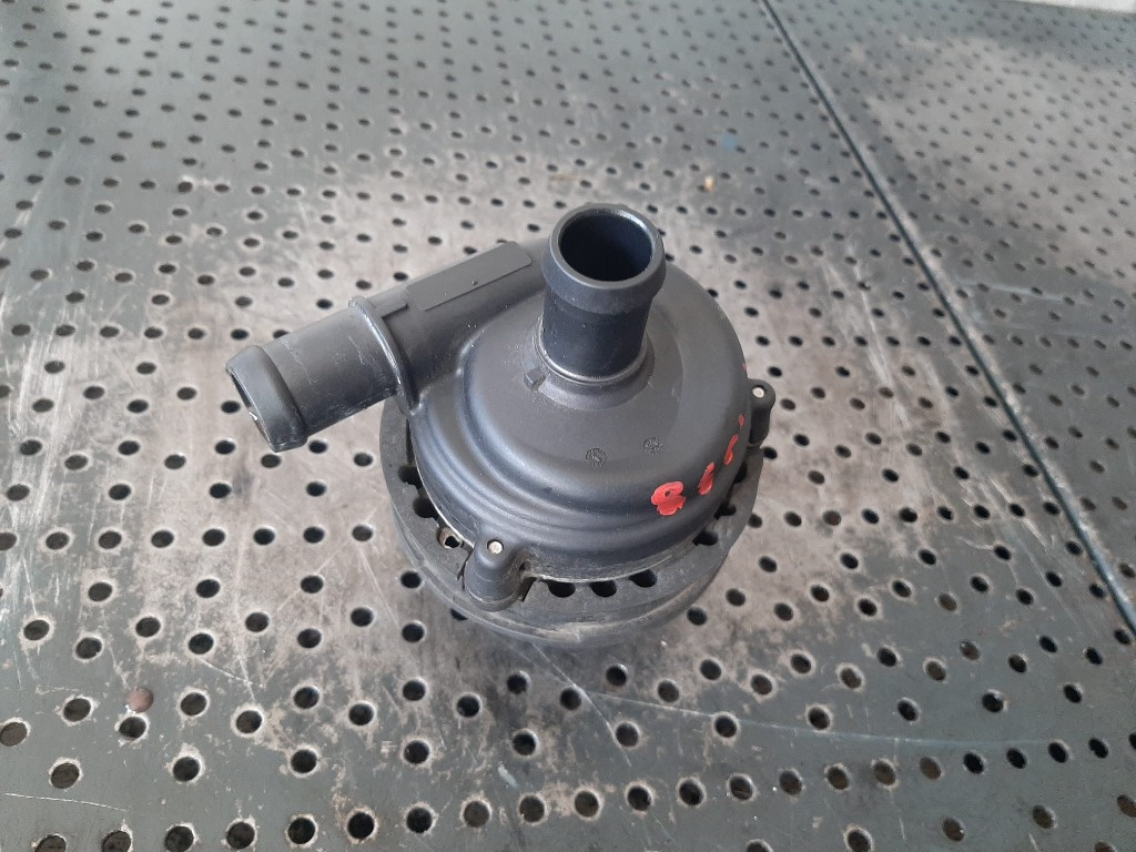 Pompa auxiliara apa 2.2 d multijet 55271838 alfa romeo stelvio 00505528600