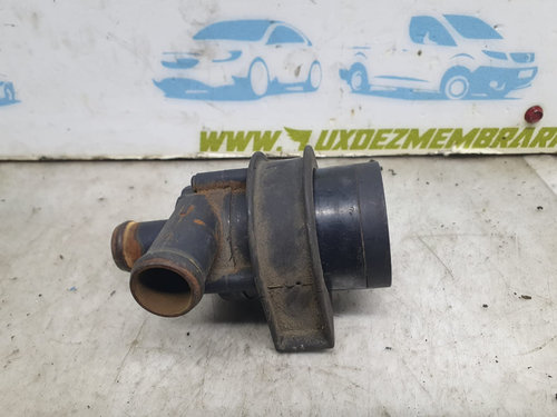 Pompa auxiliara recirculare apa 1k0965561f Volkswagen VW Tiguan 5N [2007 - 2011]