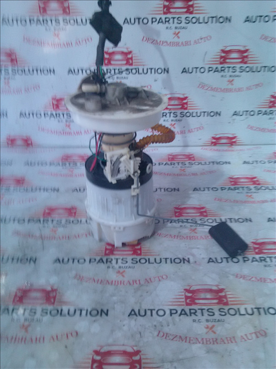 Pompa benzina 1.6b MAZDA 3 an fabr. 2006