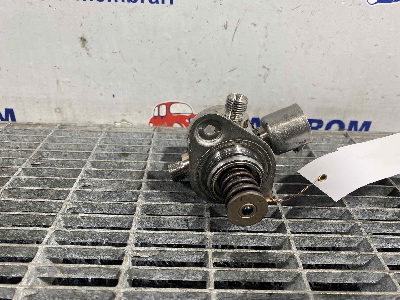 POMPA BENZINA BMW SERIA 5 F 10 4.4 INJ - (2010 2014)
