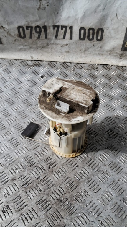 Pompa benzina Citroen C3 1.6 1.6V an fabricatie 2004 cod 9649418280