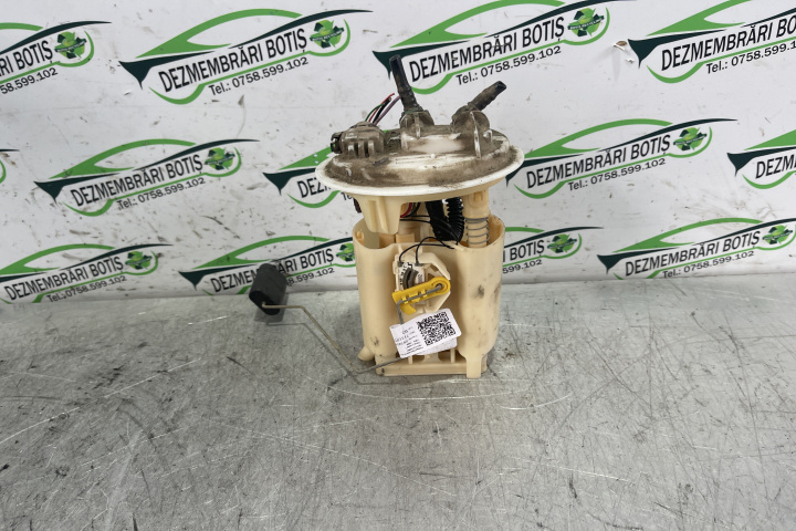 Pompa benzina in rezervor combustibil 8200027963 / 8200 027 963 Renault Clio 2 [1998 - 2005] Hatchback 5-usi 1.2 MT (75 hp)