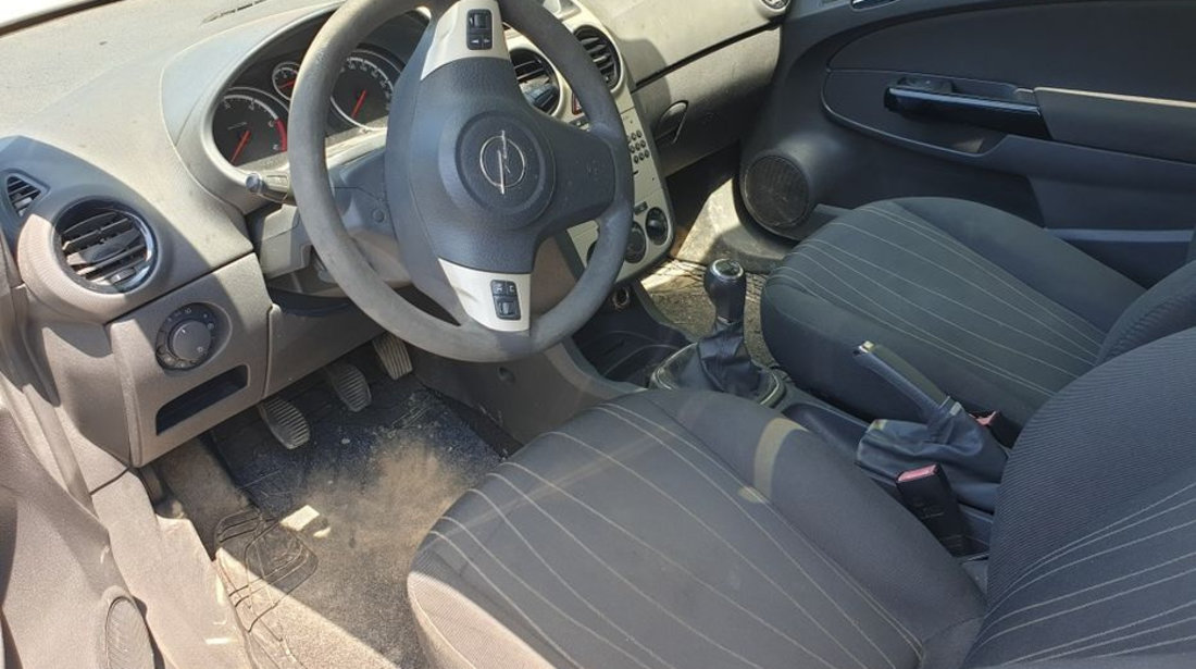 Pompa centrala pedala ambreiaj Opel Corsa D dezmembrez VLD2261