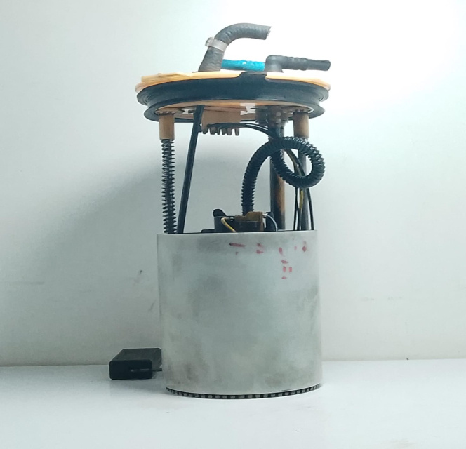 Pompa combustibil 1K0919050J Volkswagen VW Golf 6 [2008 - 2015]