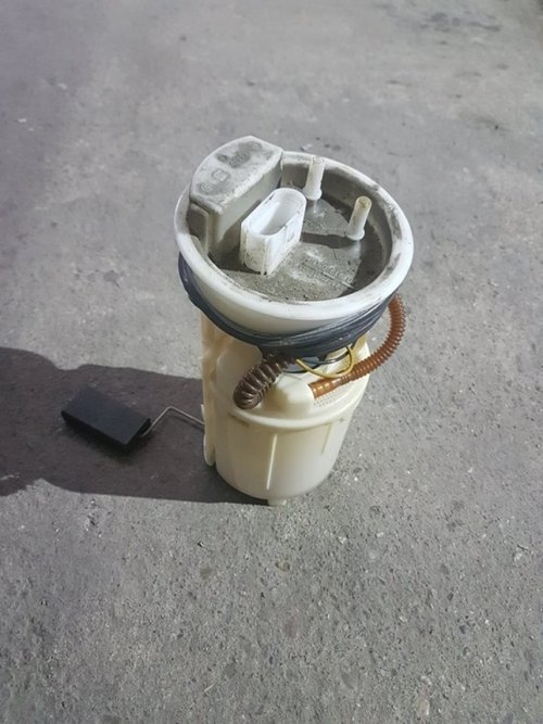 Pompa combustibil rezervor 1j0919051h audi a3 8l 1.6 sr avu bfq