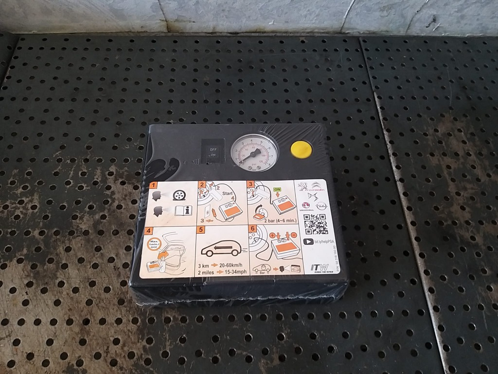 Pompa compresor roti peugeot 5008 2 9831816080