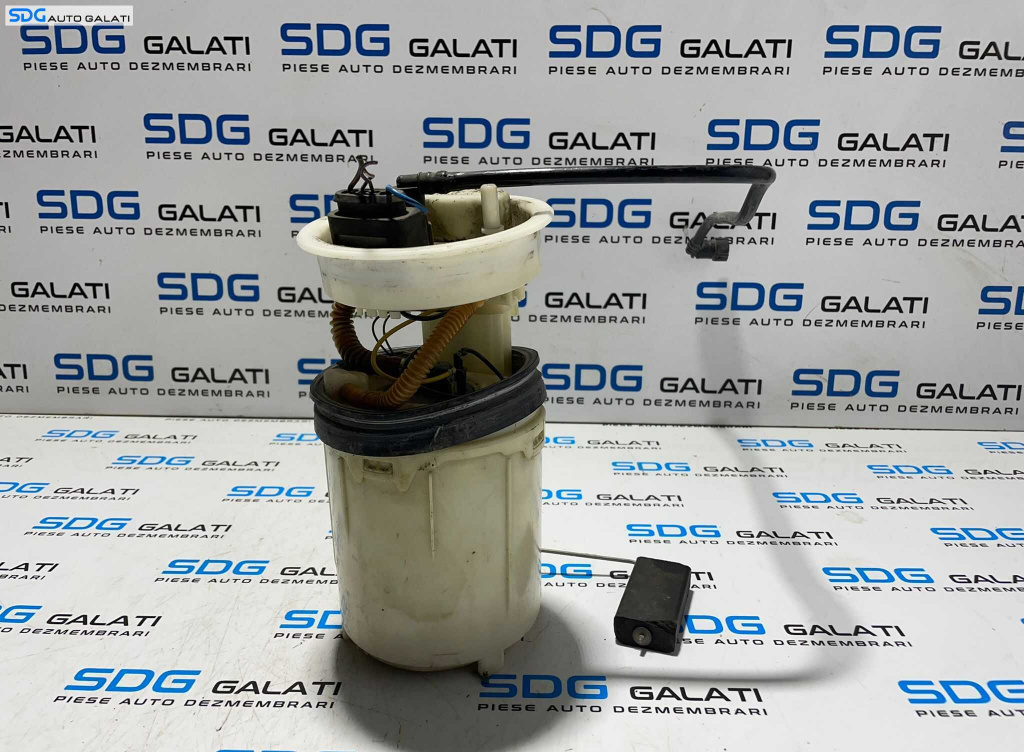 Pompa cu Sonda Senzor Litrometru Combustibil Benzina Rezervor Volkswagen Polo 6N 1995 - 2002 Cod 6N0919051N [L3599]