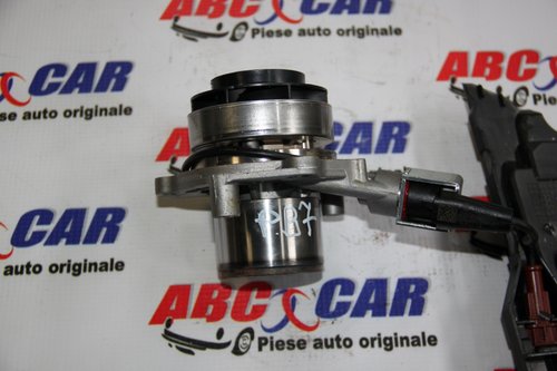 Pompa de apa VW Passat B7 2.0 TDI cod: 04L121011E model 2012