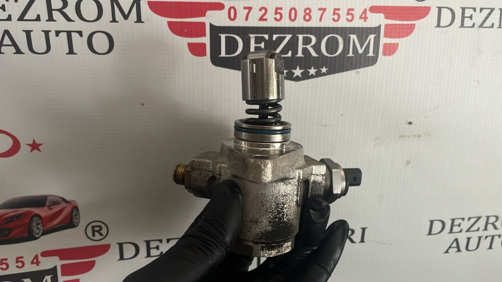 Pompa de inalta presiune VW Jetta Mk6 (163) 1.4 TSI Hybrid 150cp cod: 04E127026H