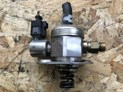 Pompa de injectie Audi A4 B8 1.8 TFSI sedan sedan 2009 (06H127025K)