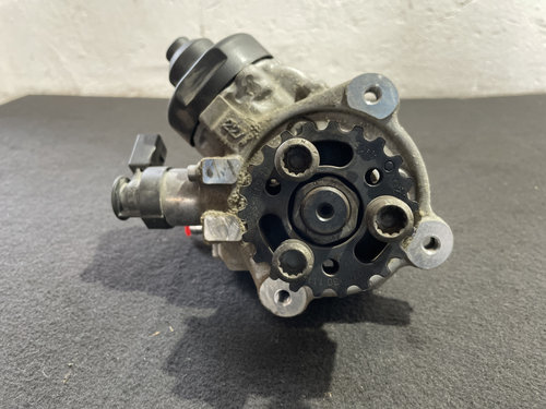 Pompa de injectie inalte Audi Q3 2.0TDI Quattro Manual sedan 2014 (03L130755AC)