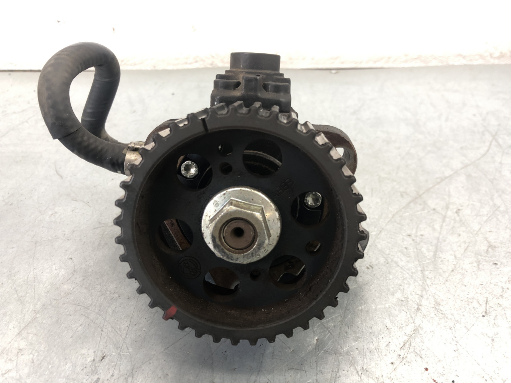 Pompa de injectie inalte Opel Insignia A20DTH sedan 2010 (55571005)