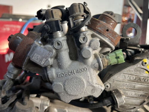 Pompa de injectie inalte Volvo XC60 2.0 d, D3, 163cp sedan 2012 (0445010618)