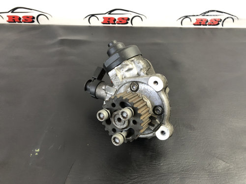 Pompa de injectie inalte VW Caddy sedan 2013 (03L130755D)