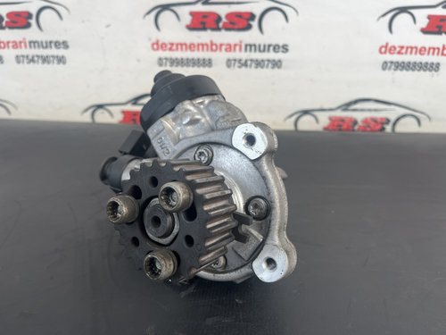 Pompa de injectie inalte VW Passat B7 2.0TDI 4Motion Automat DSG sedan 2012 (03L130755L)