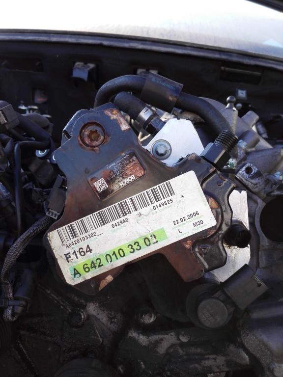Pompa De Injectie Mercedes 3.0 V6 A6420700201