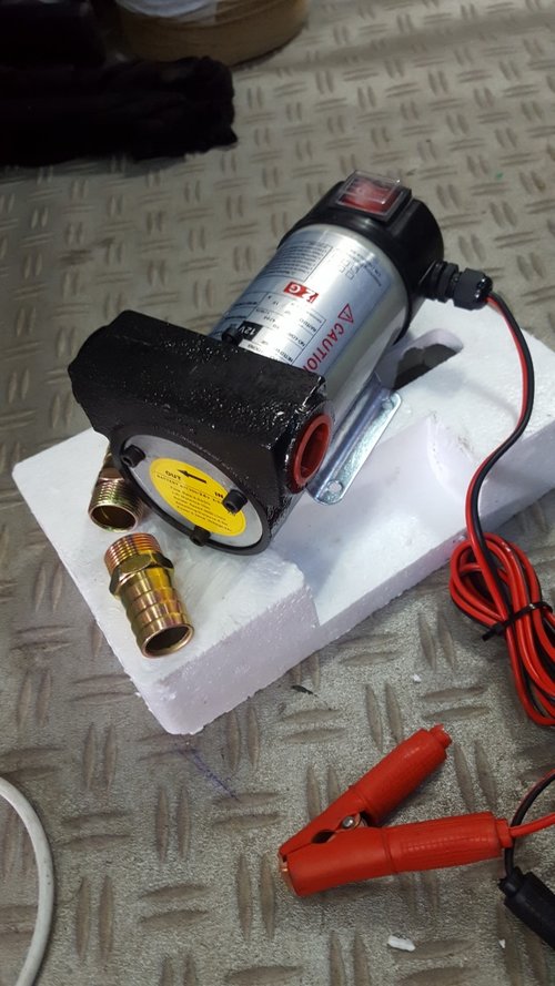 Pompa de transfer lichide combustibil lichid la 12v cu autoamorsare