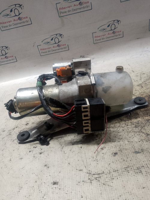 Pompa decapotare Audi A4 B7 Break 2010, 8H0871611B