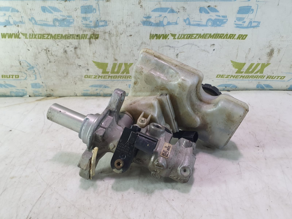 Pompa frana 5q1611301 1.4 tsi CMB Seat Leon 3 5F [2012 - 2016] 1.4 tsi CMB
