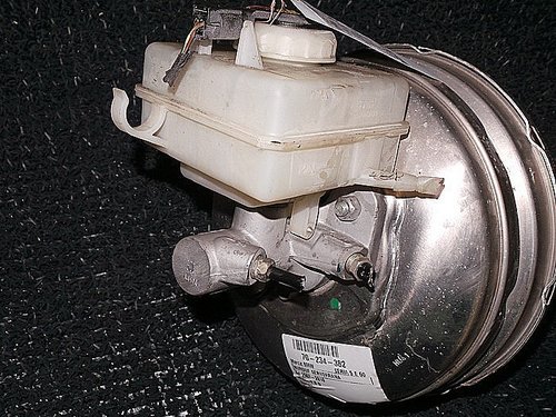 POMPA FRANA BMW SERIA 5 E 60 2.0 D - (2007 2010)