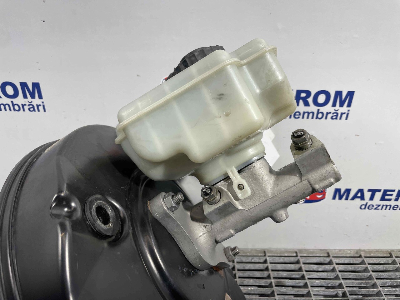 POMPA FRANA VW GOLF V 1.9 TDI - (2005 2008)