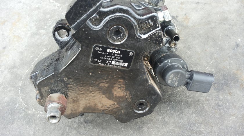 Pompa inalta 0445010045 BOSCH 7788670 pentru BMW E46 tip motor 204D4