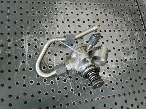 Pompa inalta 1.0b dby seat ibiza 6f vw polo 6r golf 7 skoda fabia 3 audi a3 8v 04e127027n -cu defect