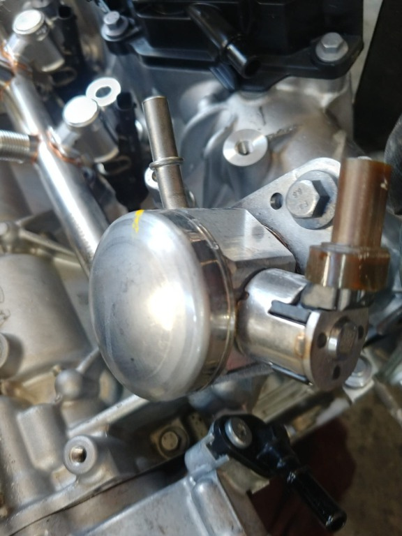 Pompa inalta 1.2b hn09 peugeot 208 026152002t