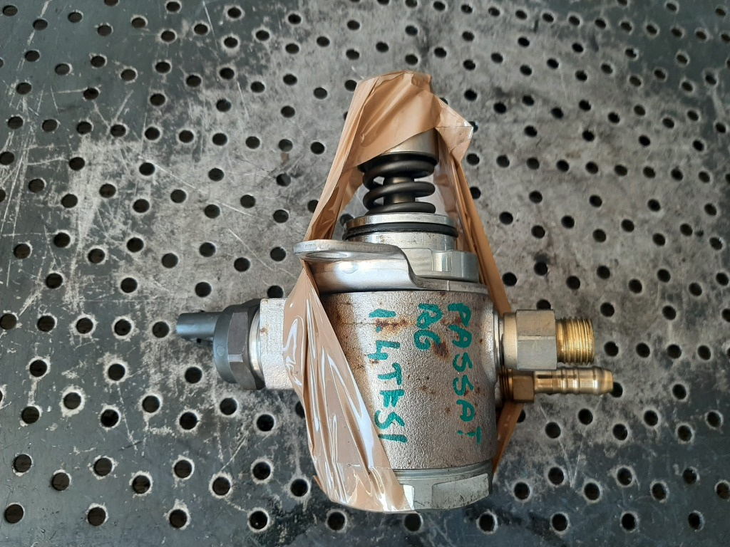 Pompa inalta 1.4 tfsi cdg vw passat b6 3c 03c127026d