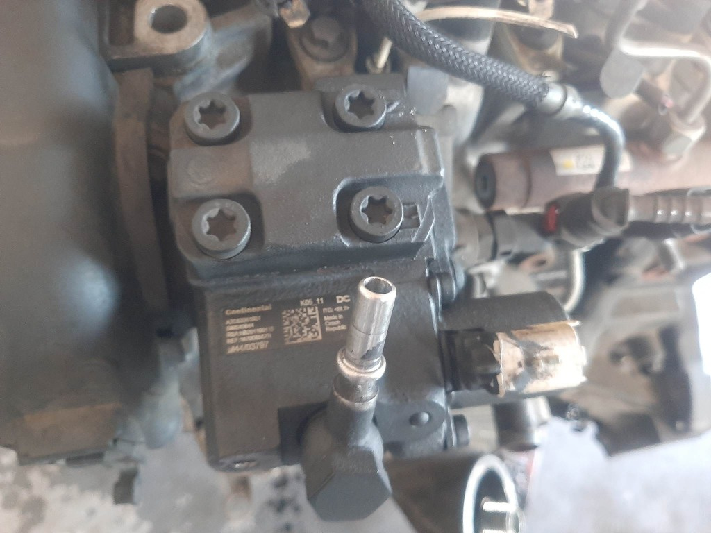 Pompa inalta 1.5 dci renault scenic 3 megane 3 dacia duster a2c53351931