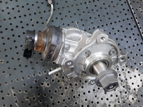 Pompa inalta 1.5cdti yh01 opel vivaro c citroen jumper 0445010761