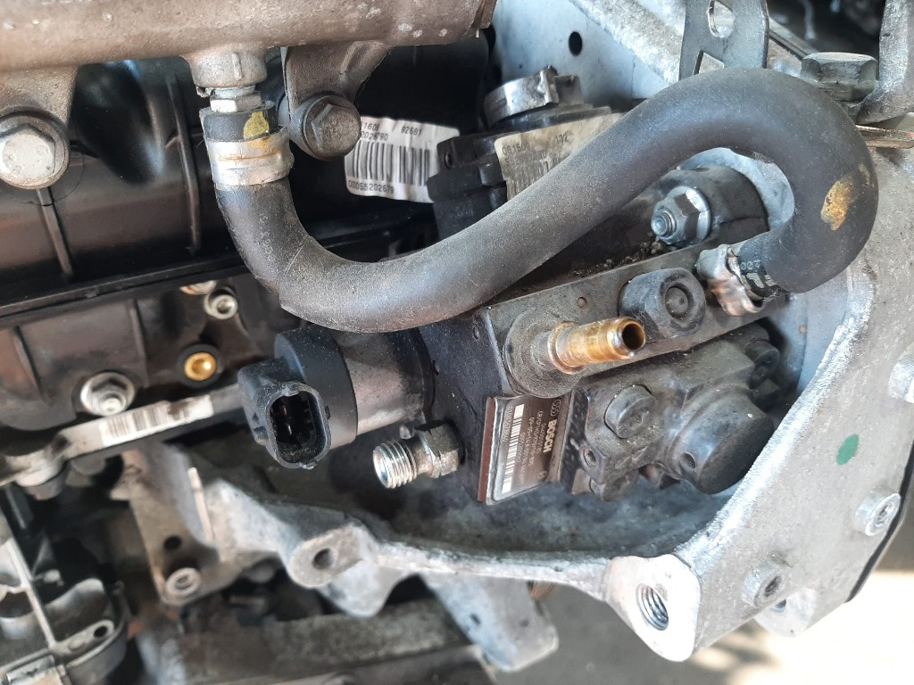 Pompa inalta 1.6 d 1.9 2.0 d 2.0 jtd multijet fiat croma freemont bravo 2 alfa romeo mito 955 0445010185