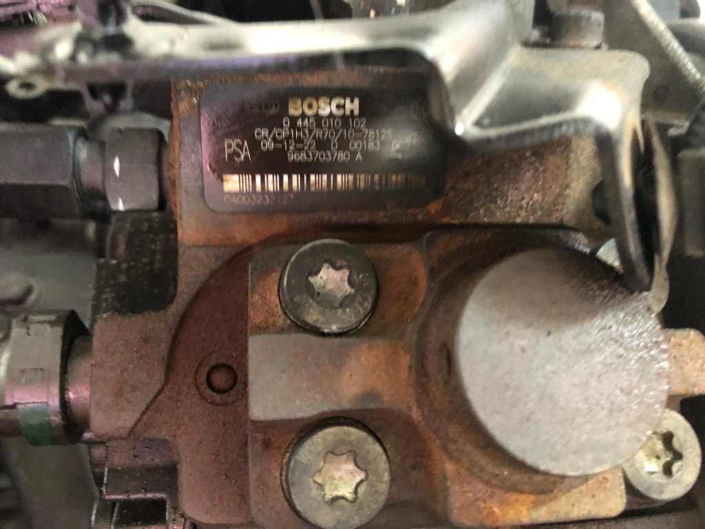 Pompa inalta 1.6 hdi peugeot 206 0445010102 9683703780