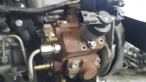 Pompa inalta 1.6 tdci ford fusion 0445010102 9656300380a