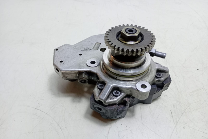 Pompa inalta 3.0 cdi A6420700501 Mercedes-Benz M-Class W164 [2005 - 2008]