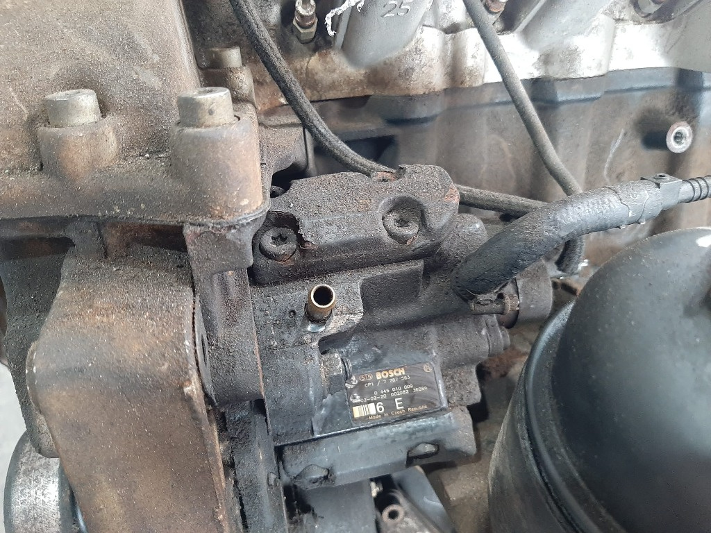 Pompa inalta 3.0 d 306d1 bmw x5 e53 seria 3 e46 0445010009 7787583