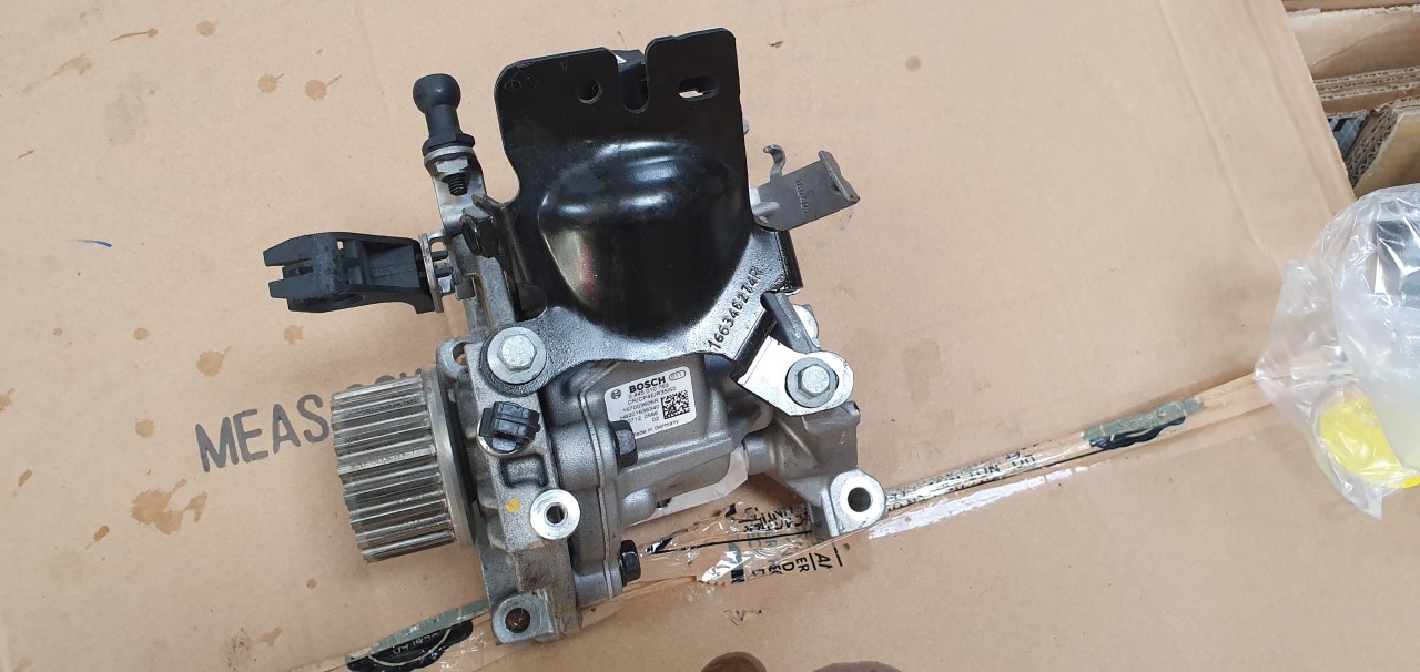 Pompa inalta / injectie Nissan Qashqai 1.5 DCI 2017 2018 2019 167003606r