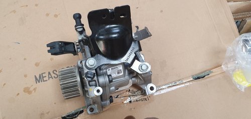 Pompa inalta / injectie Nissan Qashqai 1.5 DCI 2017 2018 2019 167003606r